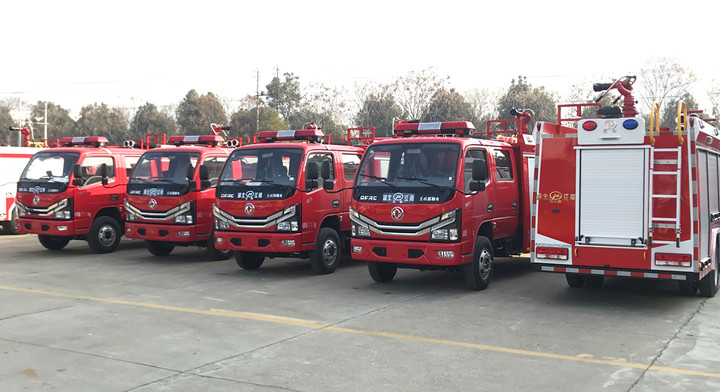 ��^(q��)С������܇�ܷ��Լ���ُ(g��u)������܇����(y��ng)�����Ď׼�