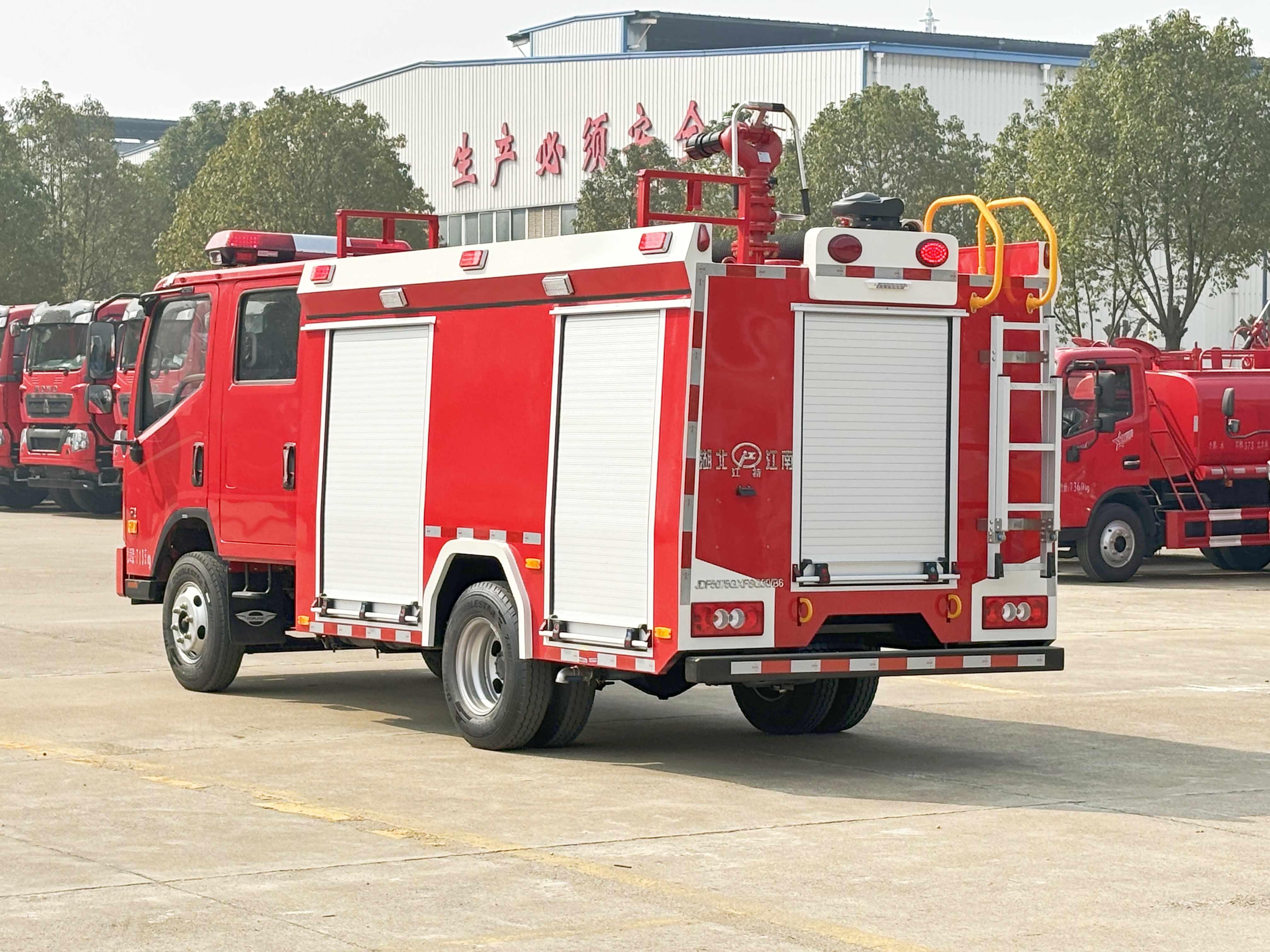 ����3��С��ˮ��ĭ����܇(ch��)