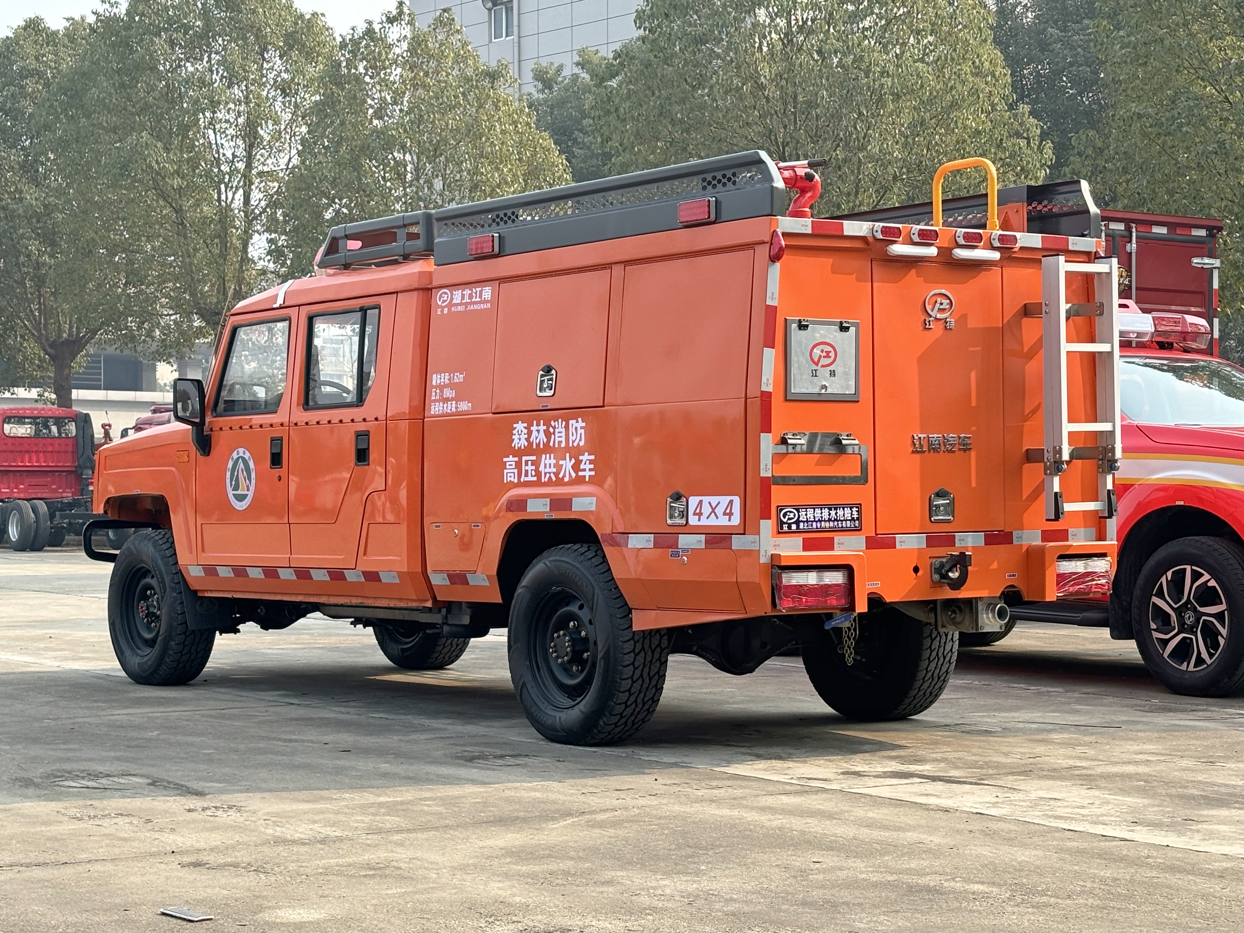 ɭ�ֲ�ԭ�h(yu��n)�̹�ˮ�ܾ�܇